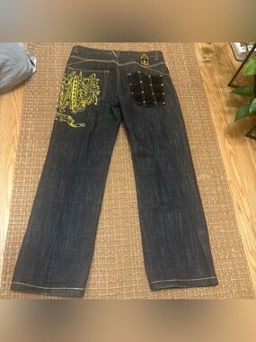 Russ Men's Dark  Straight Leg Jeans with Yellow Embroidery